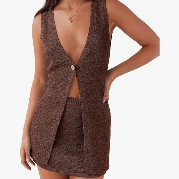 Brown skirt set - Picture 1 of 2